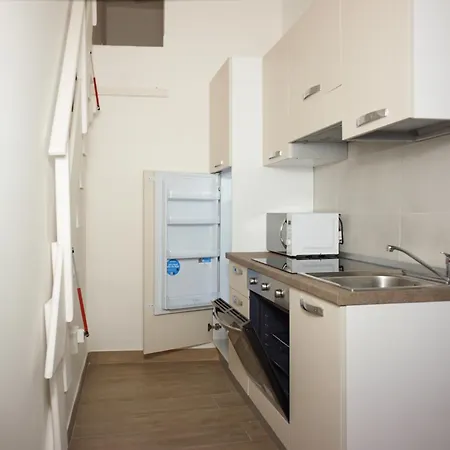 Unihome * Neapel